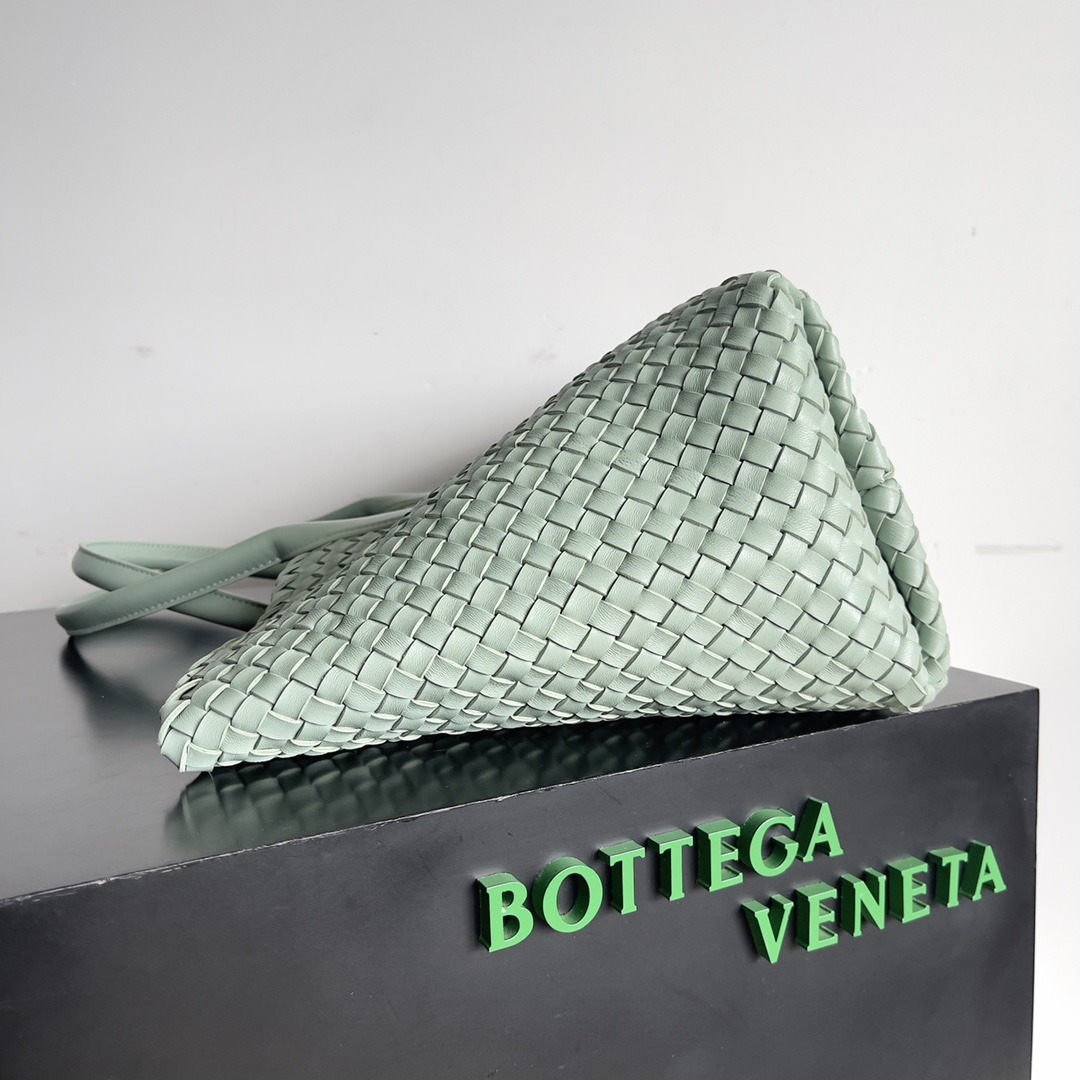 Bottega Veneta Shopping Bags